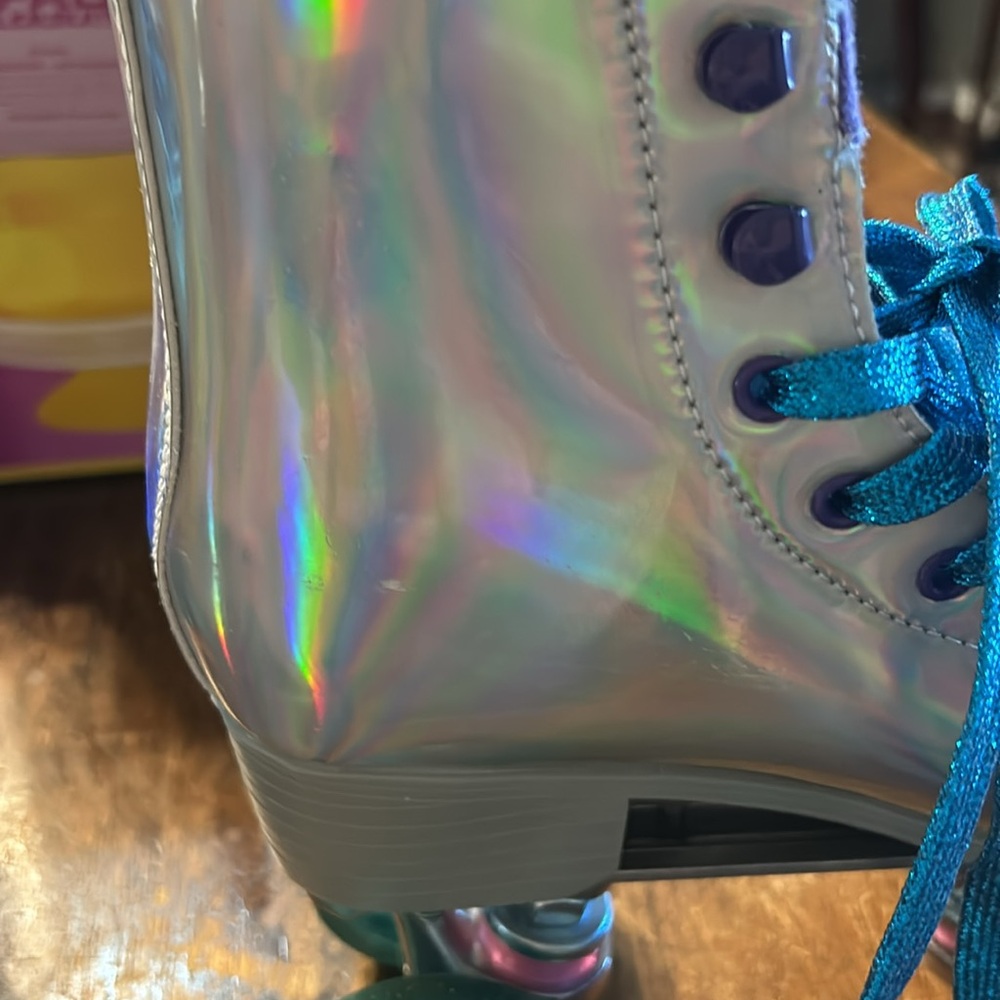 Impala Women's Iridescent High-Top Roller Skates in Teal - Picture 8 of 11